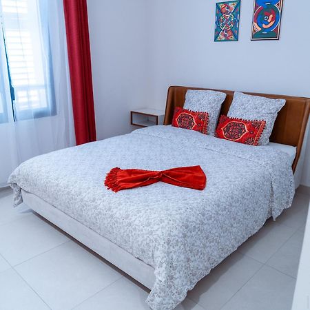 Hotel Maison Marceau แซงต์โลรองต์ ดู มาโรนี ภายนอก รูปภาพ